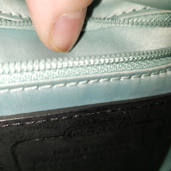 ❤️SOLD!❤️Coach shoulder purse !!! - Picture 12 of 12